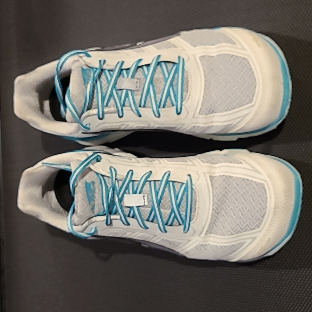 Altra Provision 3.5